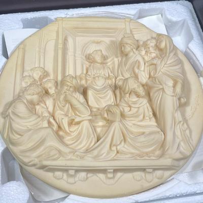 LOT 57: Studio Dante di Volteradici Plates