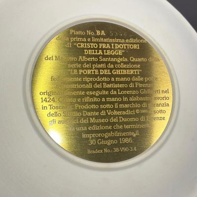 LOT 57: Studio Dante di Volteradici Plates
