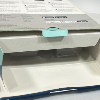 LOT 59: Home Hardware - Doorbell, Thermostat and More