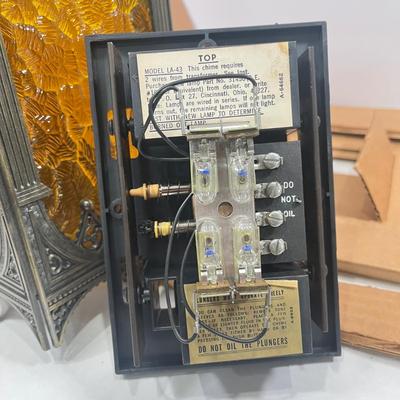 LOT 59: Home Hardware - Doorbell, Thermostat and More