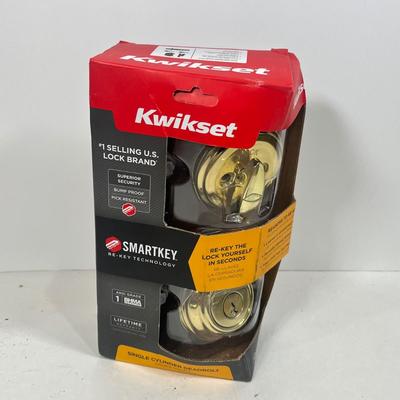 LOT 61: New and Vintage Door Hardware