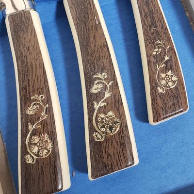 LOT 127: Set of Rosewood Rogers Cutlery & Sheffield English Cutlery with Forschner Knife