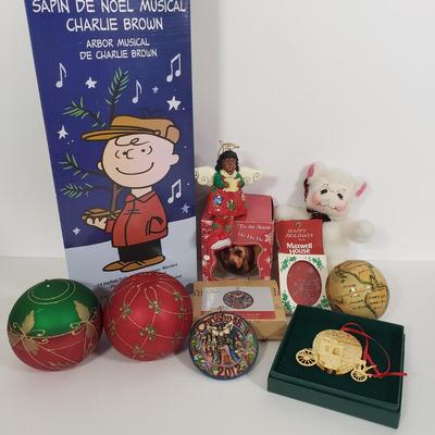 LOT 137: Christmas Collection with Jim Shore, Annalee, Forbes & More