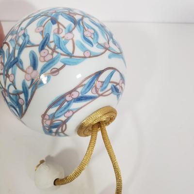 LOT 138: Lladro Under the Mistletoe Ball & Traditional Sounds Bell Ornaments