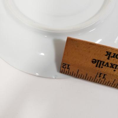 LOT 140: Cardinal Pattern China Set by Noritake