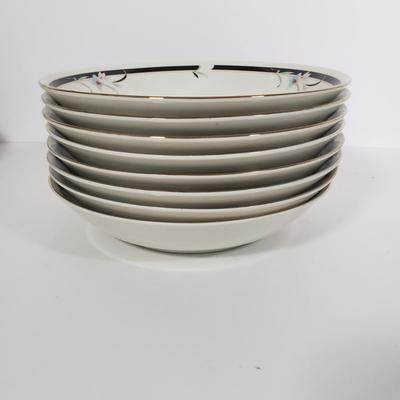 LOT 151: Sango Regency Collection Mansfield China Set