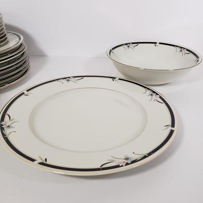 LOT 151: Sango Regency Collection Mansfield China Set