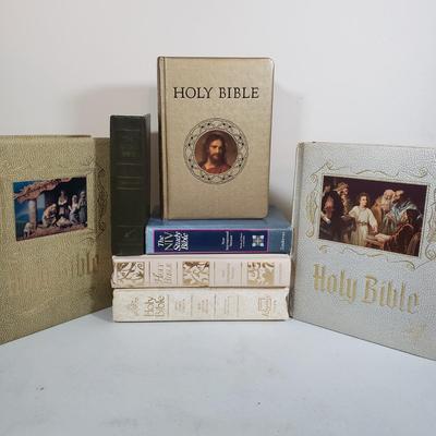 LOT 156: Collection of Bibles