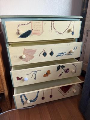 Hand Painted 4 Drawer Chest 31x17x36