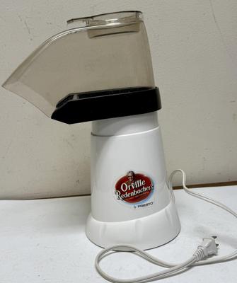 Sale Photo Thumbnail #199: Electric hot-air popcorn maker. Model 0482107.  Good condition.