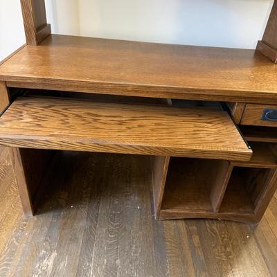 Wooden Desk with Removable Hutch (B2-BM)