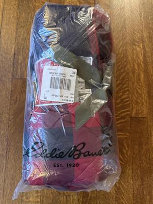 NIB Eddie Bauer w/ Churchill Weavers & Calzeat (B2-BM)