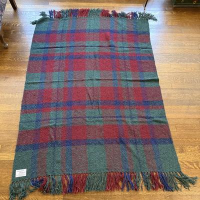 NIB Eddie Bauer w/ Churchill Weavers & Calzeat (B2-BM)