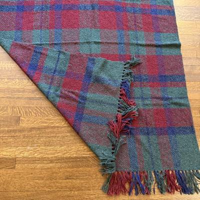 NIB Eddie Bauer w/ Churchill Weavers & Calzeat (B2-BM)