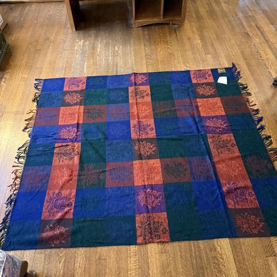 NIB Eddie Bauer w/ Churchill Weavers & Calzeat (B2-BM)