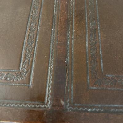 Chippendale Style Wooden Table (B2-BM)