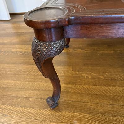 Chippendale Style Wooden Table (B2-BM)