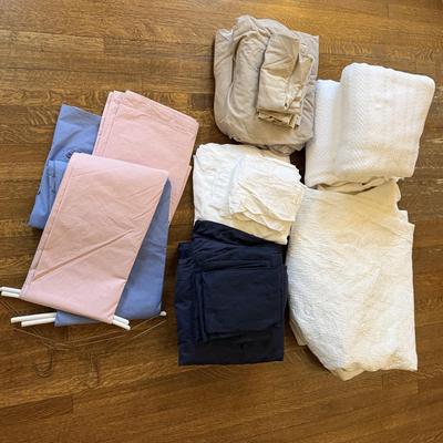 King Sized Linens (B2-BM)