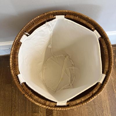 Laundry, Sewing/Buttons and Tidy Helpers! Incl Sharper Image & Shark (B1-BM)