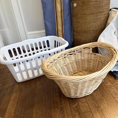 Laundry, Sewing/Buttons and Tidy Helpers! Incl Sharper Image & Shark (B1-BM)