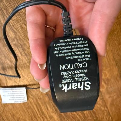 Laundry, Sewing/Buttons and Tidy Helpers! Incl Sharper Image & Shark (B1-BM)