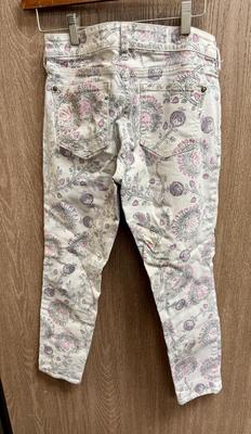 Sale Photo Thumbnail #240: In good used condition.