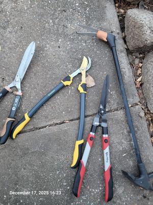 Sale Photo Thumbnail #41: As pictured