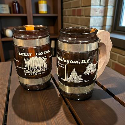 2 Siesta Ware Vintage Mugs with Washington DC & Luray Caverns VA