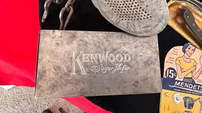 VINTAGE KITCHEN ITEMS