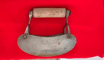 VINTAGE KITCHEN ITEMS