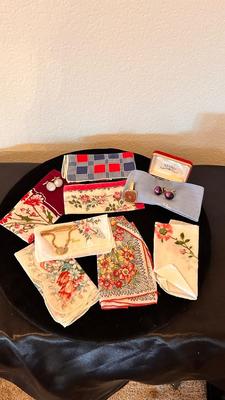 CUFF LINKS, HANDKERCHIEFS, TIE CLIPS