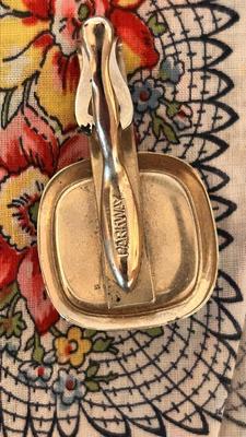 CUFF LINKS, HANDKERCHIEFS, TIE CLIPS