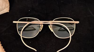 ANTIQUE AMERICAN OPTICAL 12KGF PRESCRIPTION SUNGLASSES AND CLEAR LENSES