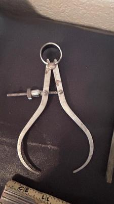 OLD MEASURING TOOLS AND CHALK LINE