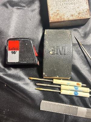 A VARIETY OF DRILL BITS, FILES AND HAND TOOLS