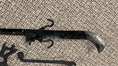 OLD SCALE ARM, IHC BUGGY/WAGON CAST IRON WRENCH, VTG INTERNATIONAL HARVESTER WRENCH