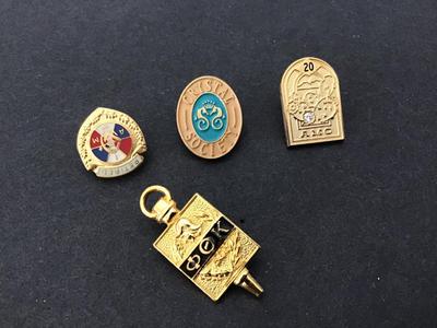 Vintage Pins