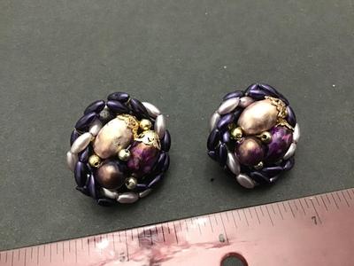Beautiful Vintage Hong Kong Earrings