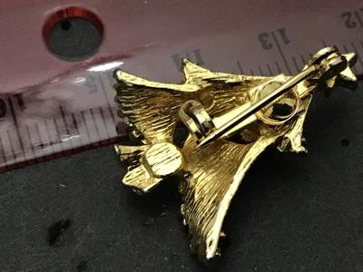 Petite Rhinestone Christmas tree Brooch