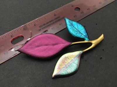 Artsy Metallic Leaf Brooch