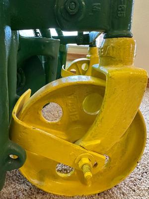 1910 VAN BRUNT HORSE DRAWN SEED DRILL (SOLD BY JOHN DEERE)