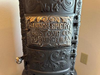 ORNATE CAST IRON PARLOR WOOD BURNING STOVE BY HANNON-EMERY STOVE CO