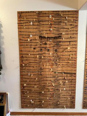 LARGE BARBED WIRE SAMPLE DISPLAY (See description)