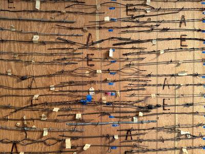 LARGE BARBED WIRE SAMPLE DISPLAY (See description)