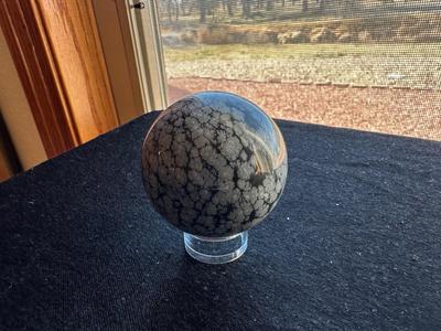 SNOWFLAKE OBSIDIAN STYLE MARBLE