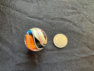 BEAUTIFUL HANDMADE CONTEMPORARY GLASS ART MARBLE