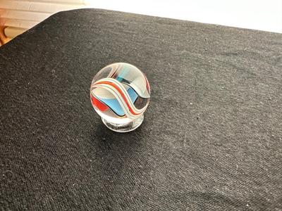 HANDBLOWN MULTICOLORED MARBLE WITH A DYNAMIC SWIRLING DESIGN