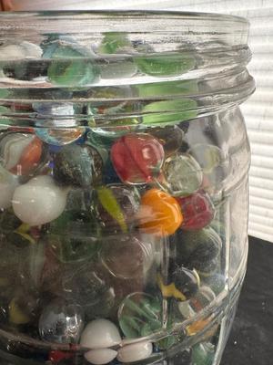LARGE JAR OF MISC MARBLES