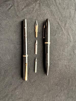 2 SHEAFFER FOUNTAIN PENS AND EXTRA TIPS