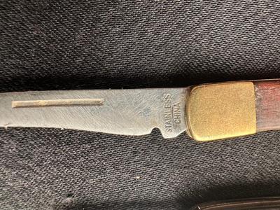 4 POCKET KNIVES